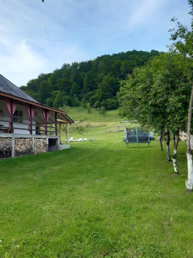 Casa Dyasof Rohia Exterior foto