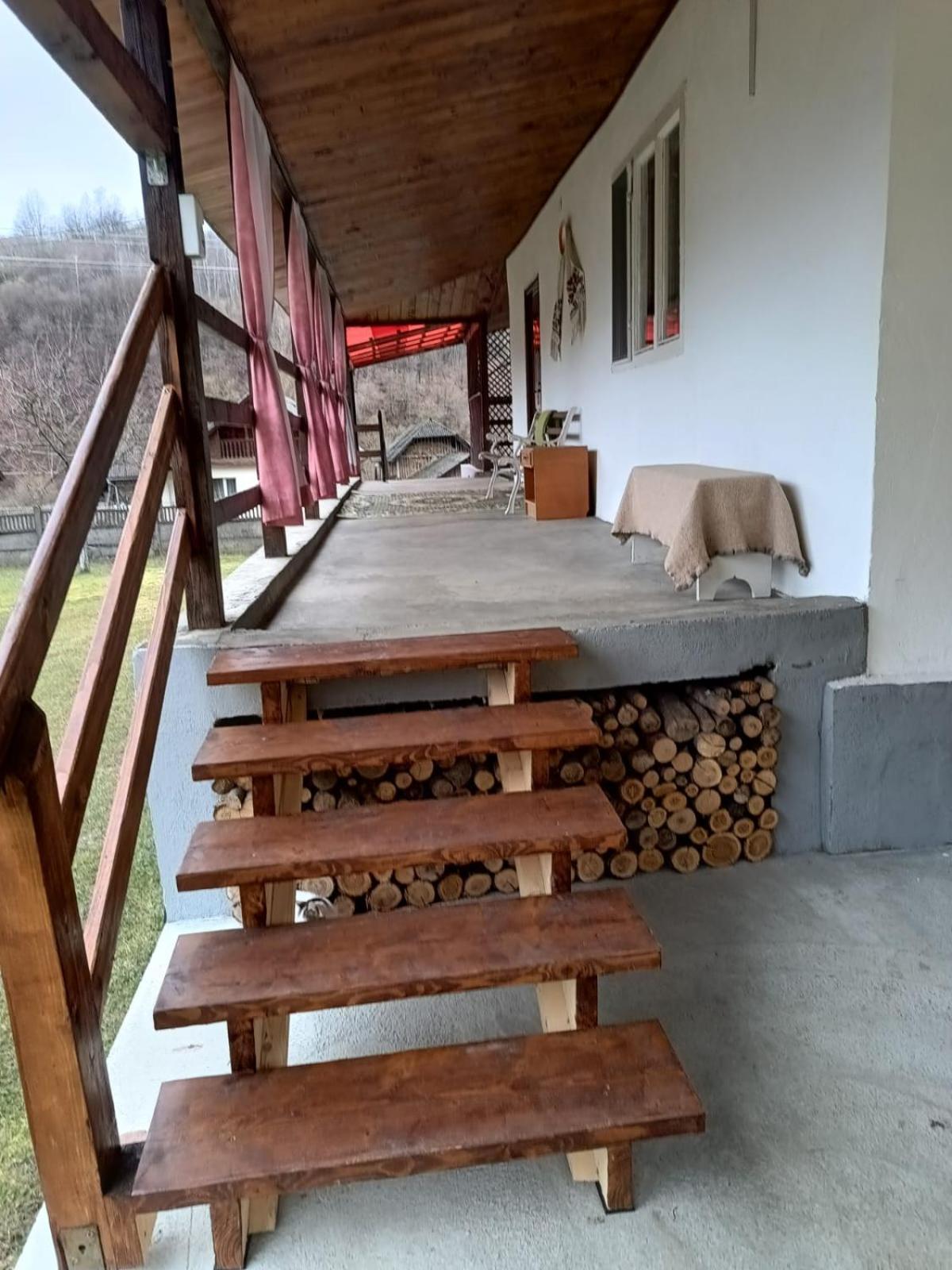 Casa Dyasof Rohia Exterior foto